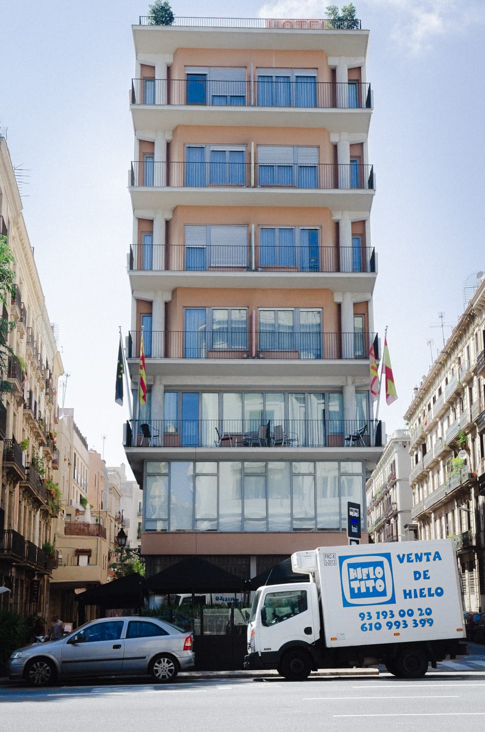 Фото 33 из альбома Barcelona 2012