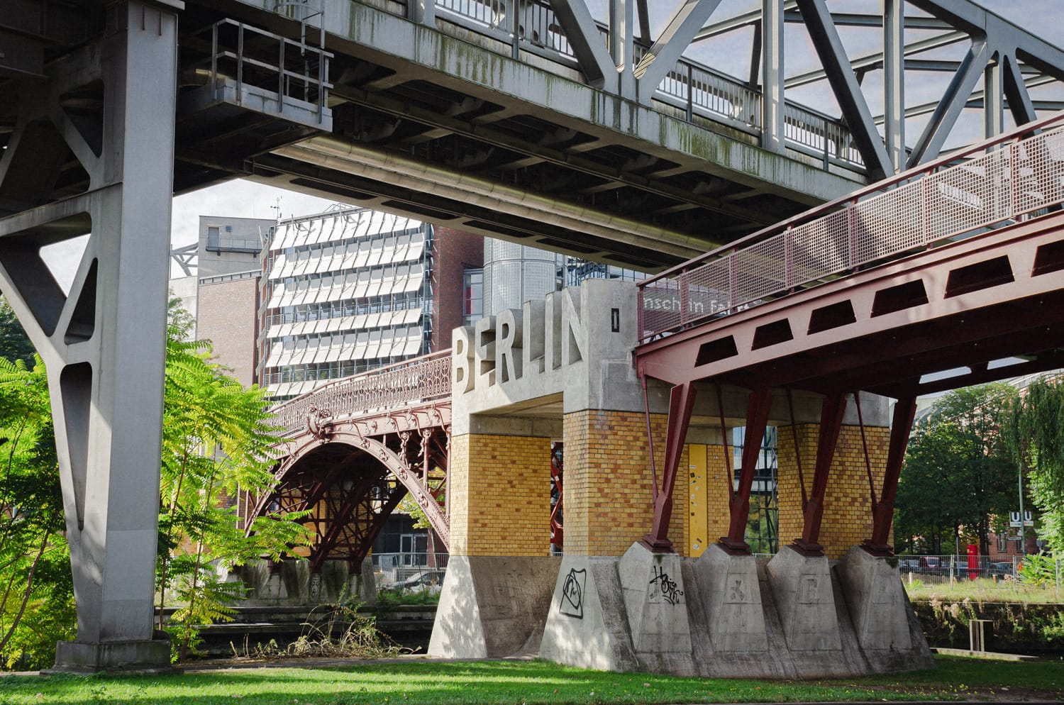 Фото 45 из альбома Berlin 2012