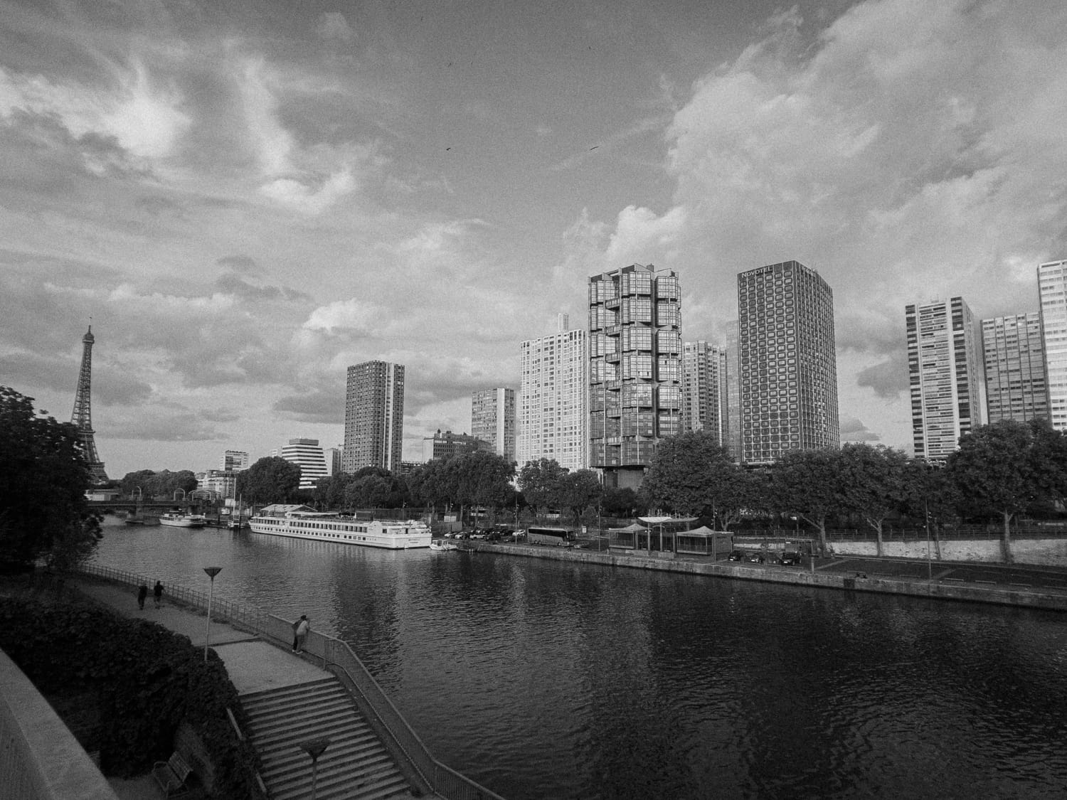 Фото 34 из альбома Paris shoot on iPhone 2019